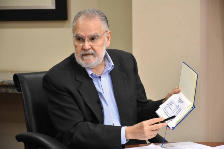 Ceara Hatton reitera recuperación de la economía