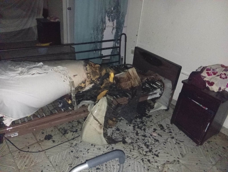 Evacúan más 20 adultos mayores por conato de incendio en Moca